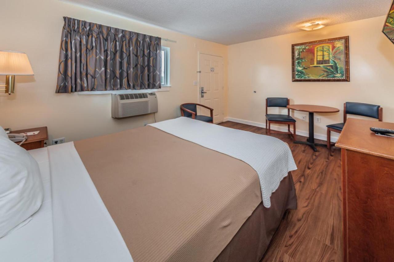 Tampa Bay Extended Stay Hotel Largo Ngoại thất bức ảnh