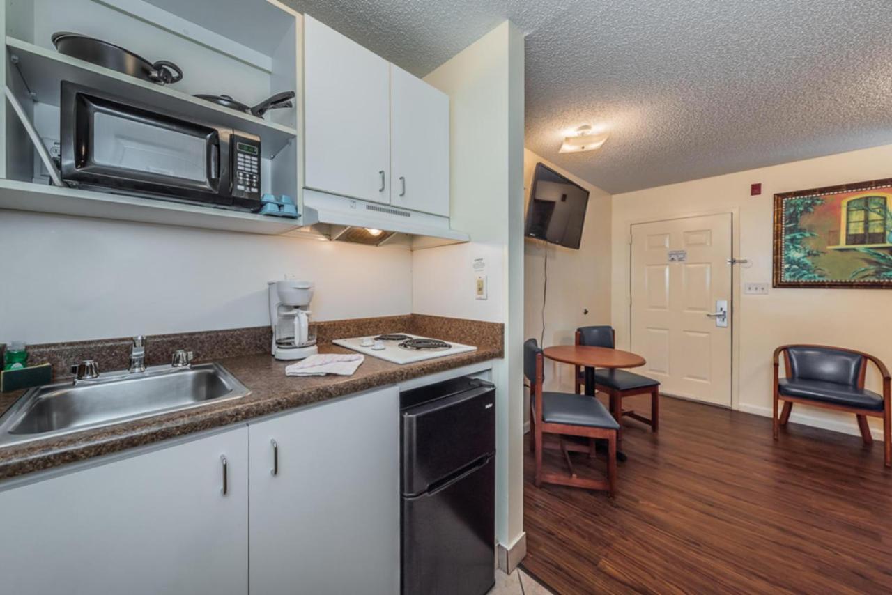 Tampa Bay Extended Stay Hotel Largo Ngoại thất bức ảnh