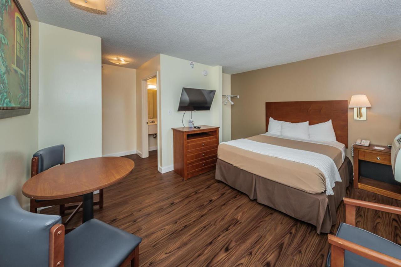 Tampa Bay Extended Stay Hotel Largo Ngoại thất bức ảnh